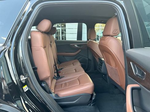 Used 2025 Audi Q7 3.0T Premium Plus AWD/4WD image 20