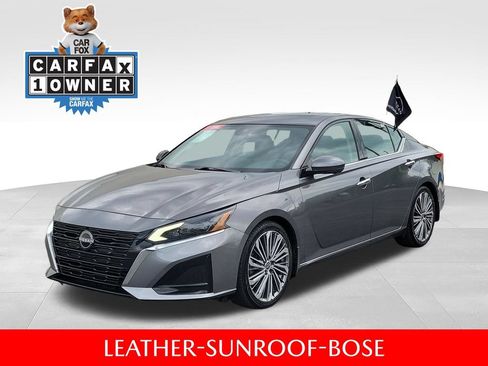 Certified 2024 Nissan Altima 2.5 SL FWD image 1