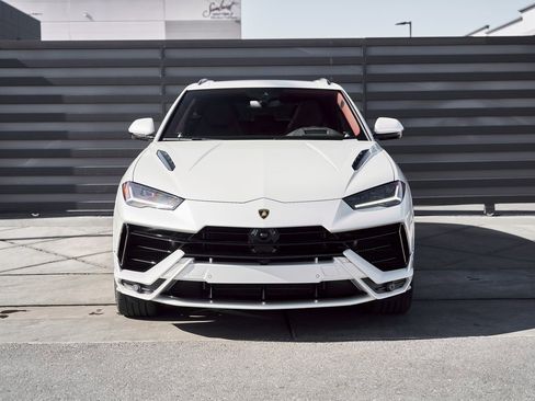 Used 2024 Lamborghini Urus S image 16