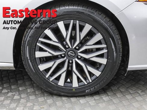 Used 2023 Nissan Altima 2.5 SV image 31