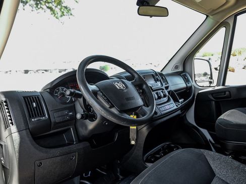 Used 2017 RAM ProMaster 1500 image 2