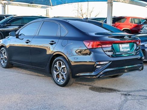 Used 2020 Kia Forte LXS image 5