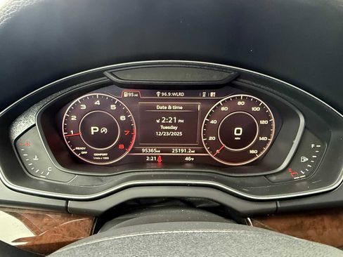 Used 2019 Audi Q5 2.0T Premium Plus w/ Premium Plus Package image 24