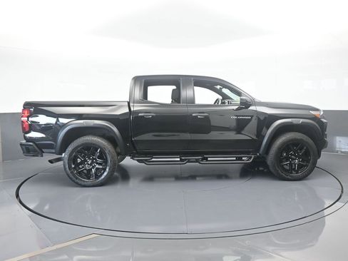 Used 2024 Chevrolet Colorado Trail Boss image 7