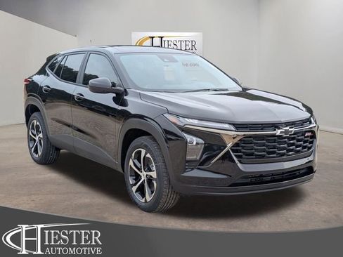 New 2026 Chevrolet Trax RS w/ Sunroof Package image 1