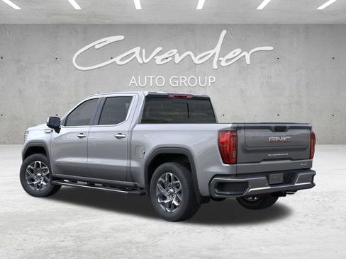 New 2026 GMC Sierra 1500 SLT image 3