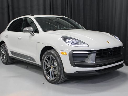 New 2026 Porsche Macan Turbo image 9