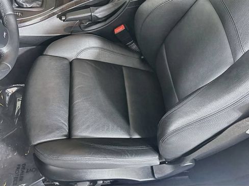 Used 2011 BMW 328i Convertible RWD image 19