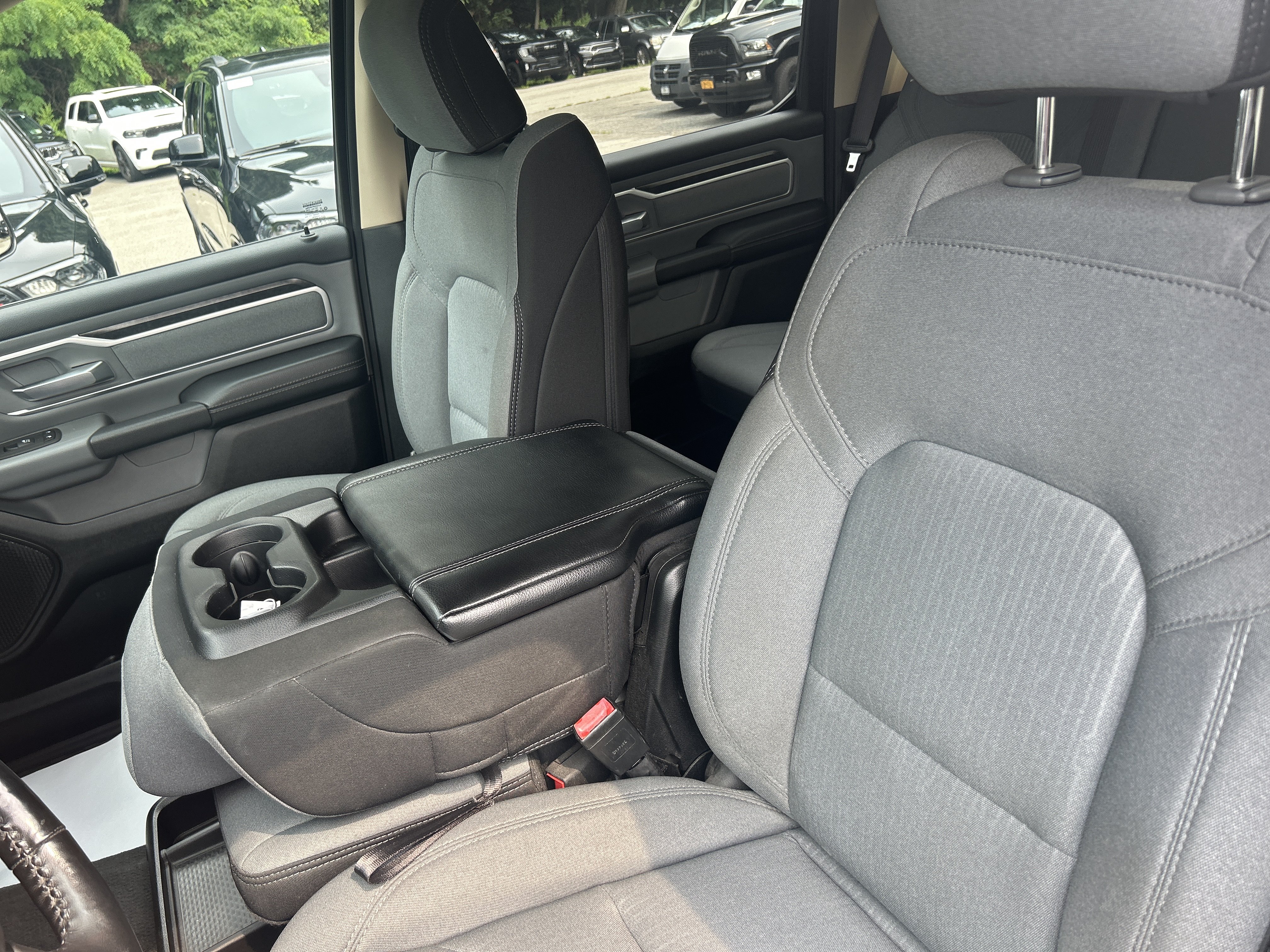 Certified 2020 RAM 1500 Big Horn AWD/4WD image 17
