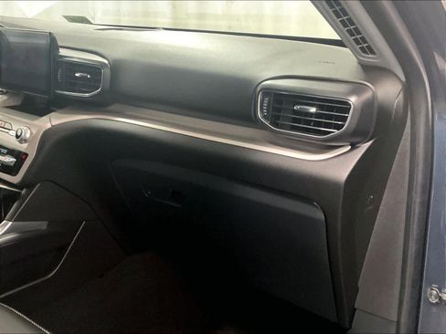 Used 2023 Ford Explorer XLT w/ Equipment Group 202A image 10