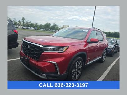 Used 2025 Honda Pilot Touring