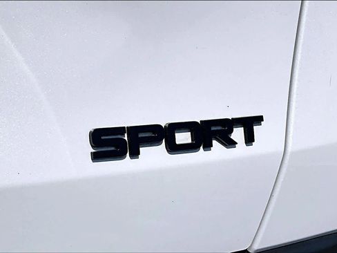 Used 2024 Honda HR-V Sport image 10