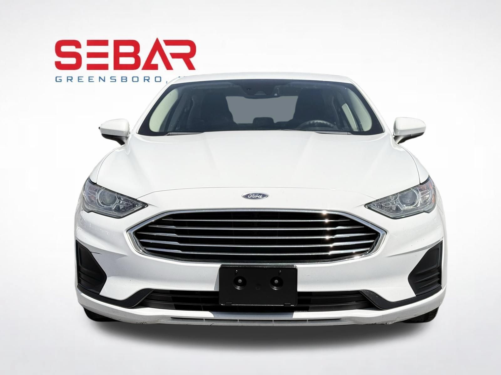 Used 2019 Ford Fusion SE FWD image 2