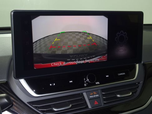 New 2025 Nissan Altima 2.5 SR w/ SR Premium Package image 29