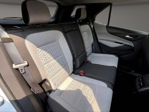 Used 2024 Chevrolet Equinox LS w/ LS Convenience Package FWD image 28