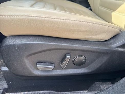 Used 2024 Ford Edge SEL w/ Convenience Package AWD/4WD image 24