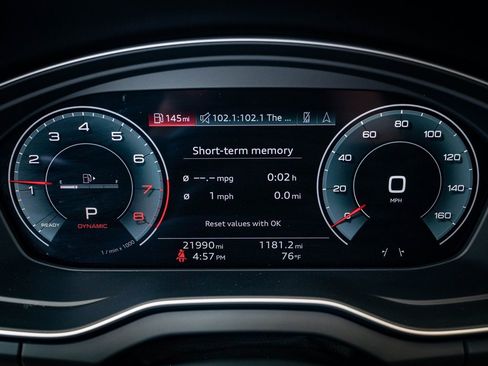 Certified 2022 Audi Q5 2.0T Premium Plus w/ Premium Plus Package image 29