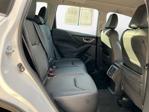 Used 2023 Subaru Forester Touring image 14
