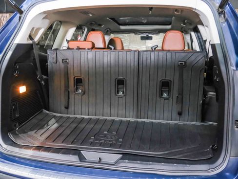 Used 2019 Subaru Ascent Touring w/ Popular Package #3 AWD/4WD image 46