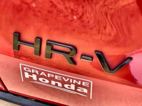 Used 2025 Honda HR-V EX-L image 8