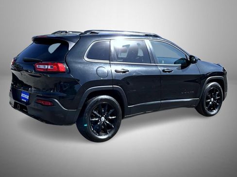 Used 2014 Jeep Cherokee Latitude w/ Comfort/Convenience Group AWD/4WD image 5