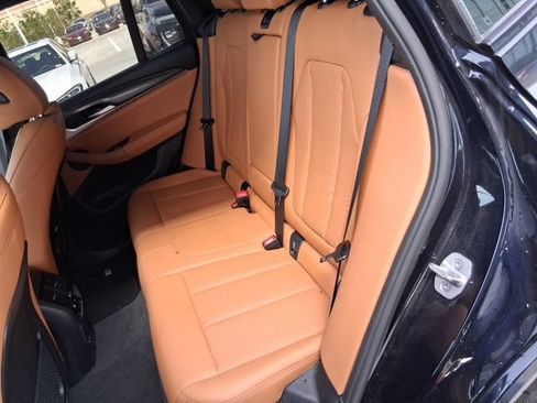 Used 2024 BMW X3 sDrive30i w/ M Sport Package RWD image 17