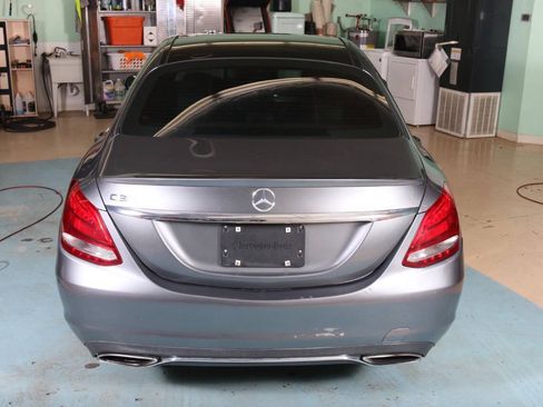 Used 2018 Mercedes-Benz C 300 Sedan image 11