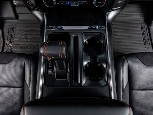 Used 2025 Ford F150 Raptor image 28