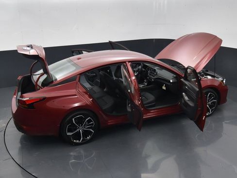 Certified 2025 Nissan Altima 2.5 SR image 44