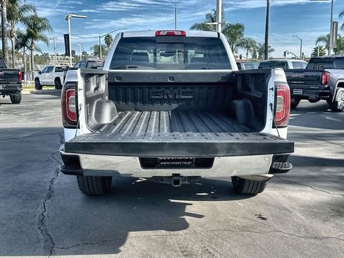 Used 2018 GMC Sierra 1500 SLT image 26