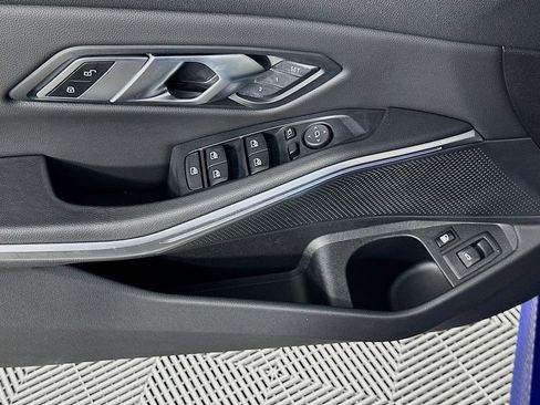 Used 2022 BMW 330e w/ M Sport Package RWD image 18
