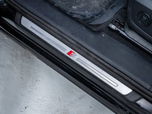 Used 2023 Audi Q3 2.0T Premium w/ Black Optic Sport Package image 22