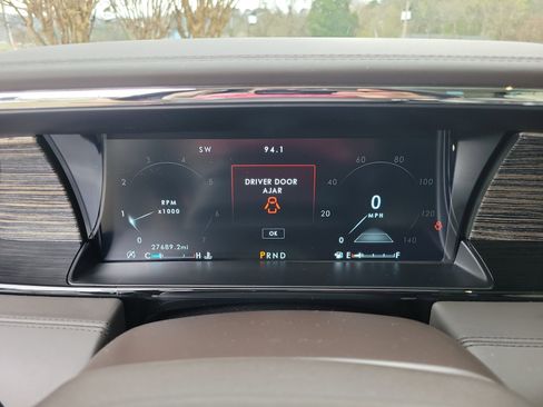 Used 2019 Lincoln Navigator L Black Label w/ Cargo Package image 38