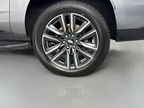 Used 2021 Cadillac Escalade ESV Sport AWD/4WD image 34