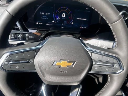 New 2026 Chevrolet Suburban High Country image 28