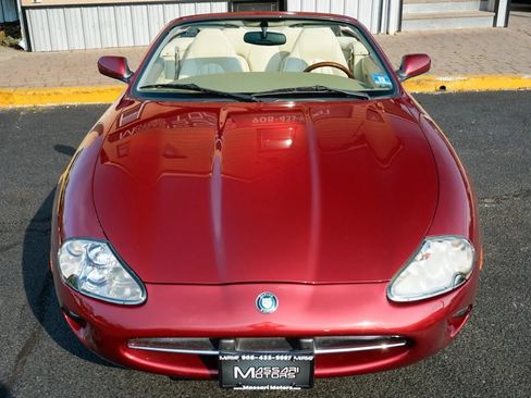 Used 1997 Jaguar XK8 Convertible RWD image 2
