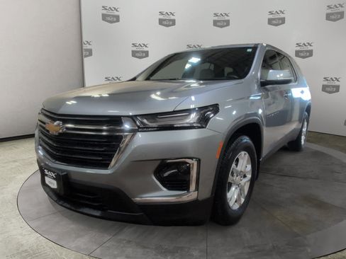 Used 2023 Chevrolet Traverse LS w/ Safety Package AWD/4WD image 7