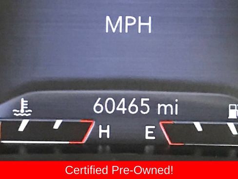 Certified 2022 Jeep Cherokee Latitude Lux w/ Sun & Sound Group image 16