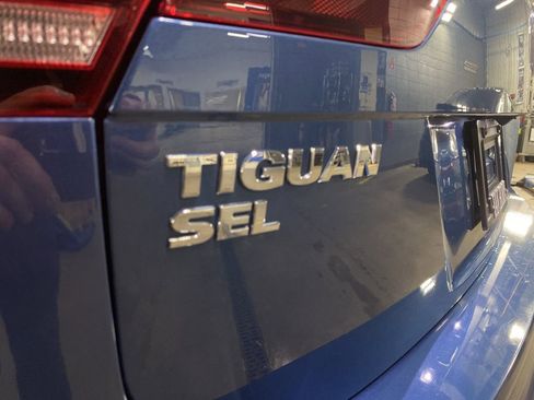 Used 2020 Volkswagen Tiguan SEL image 36