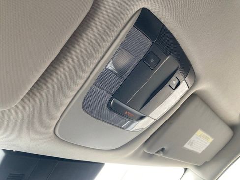 Used 2024 Kia Sportage LX image 25