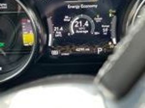 Used 2022 Jeep Wrangler Unlimited Sahara w/ Dual Top Group image 14