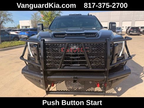 Used 2024 GMC Sierra 2500 AT4 w/ AT4 Premium Plus Package AWD/4WD image 7