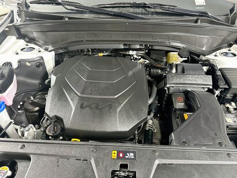 Used 2025 Kia Telluride S FWD image 36