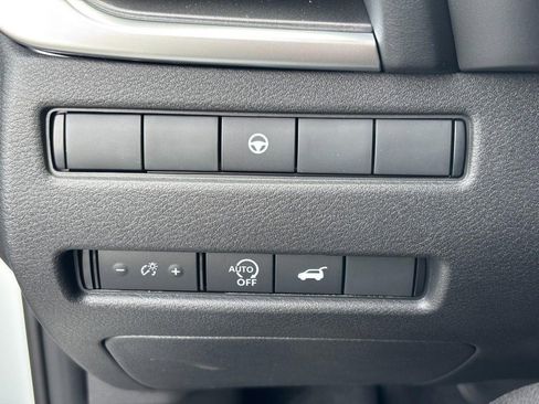 New 2026 Nissan Rogue SV image 11