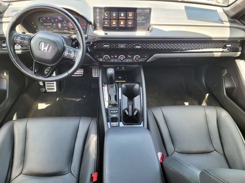 Used 2025 Honda Accord Sport image 17