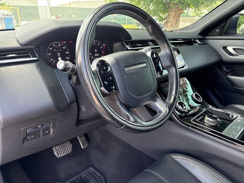 Used 2020 Land Rover Range Rover Velar R-Dynamic S AWD/4WD image 11