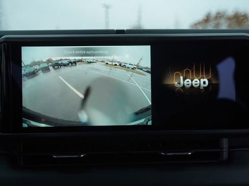 New 2026 Jeep Wrangler Unlimited Rubicon image 26