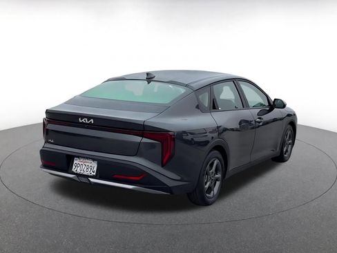 Used 2025 Kia K4 LXS image 15