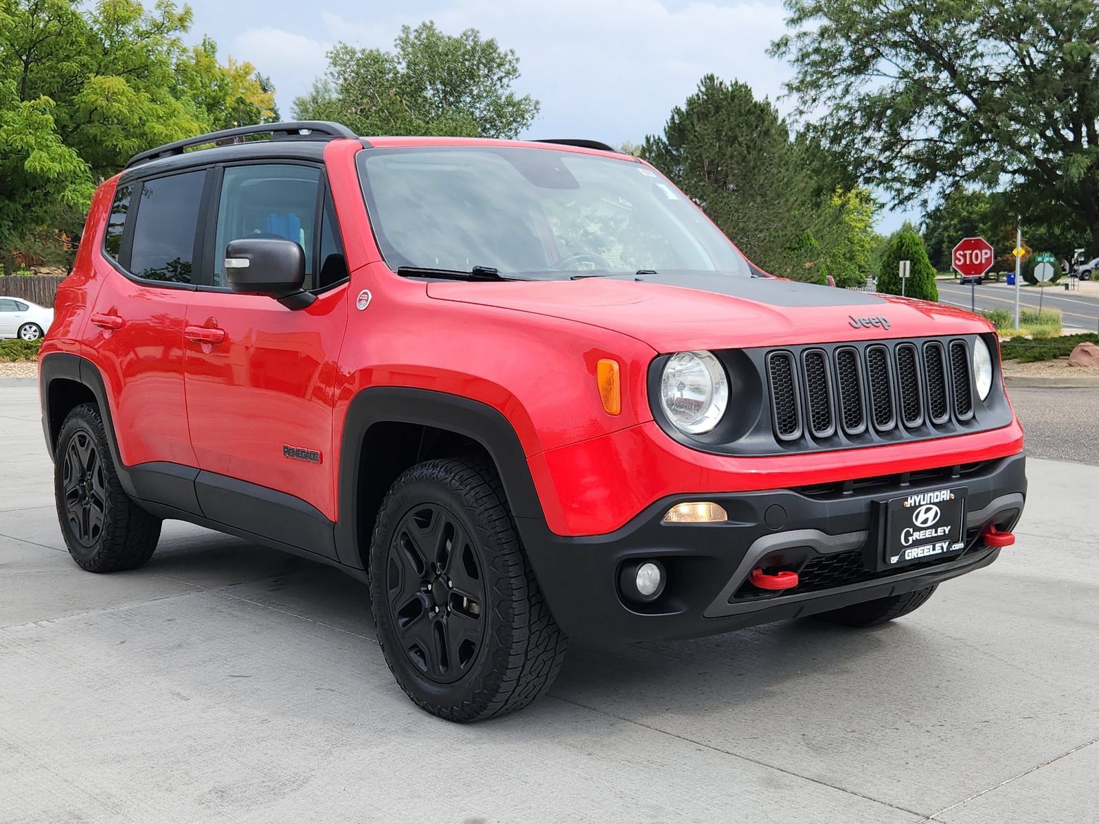 Used 2018 Jeep Renegade Trailhawk AWD/4WD image 7
