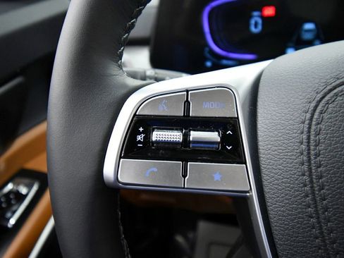 Certified 2025 Kia Telluride EX X-Line image 22